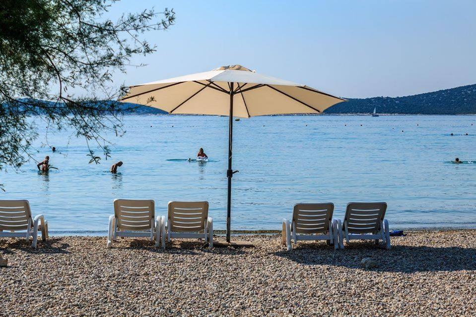Stella Maris Apartments Водице Экстерьер фото