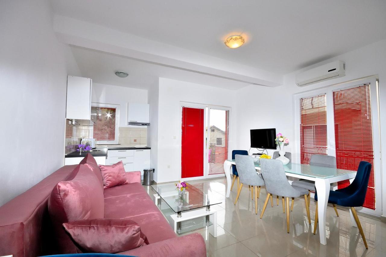 Stella Maris Apartments Водице Экстерьер фото