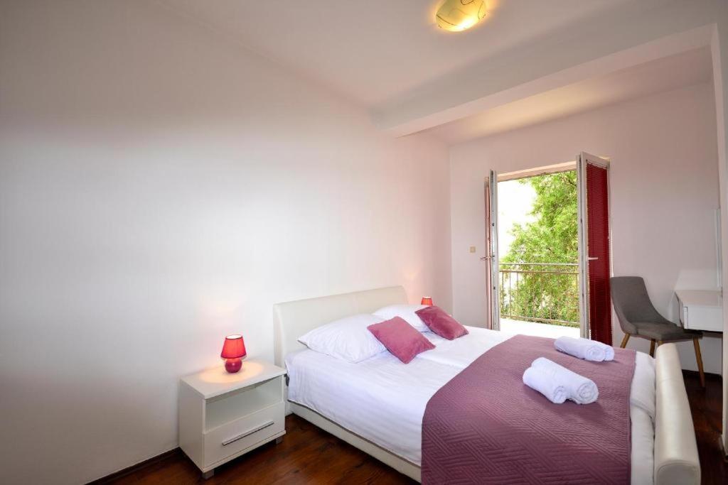 Stella Maris Apartments Водице Экстерьер фото